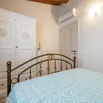 Mattia House בית נופש